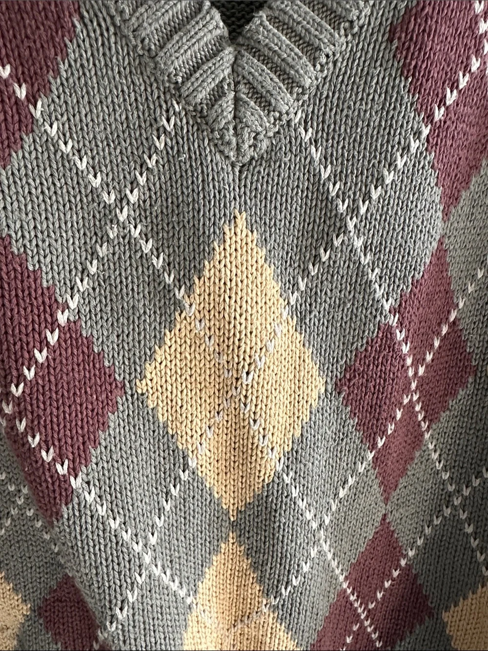 GAP boys Argyle V-Neck Sweater Vest